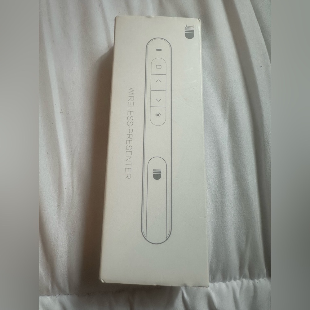 Brand new Doodle Wireless presenter perfect for students teachers, professionals